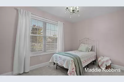 10288 Lynwood Lane, Zeeland, MI 49464 - Photo 24
