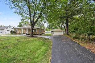 4690 Burlingame Ave SW, Wyoming, MI 49509 - Photo 2