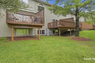 5933 East Lyn Haven Dr SE, Kentwood, MI 49512 - Photo 32