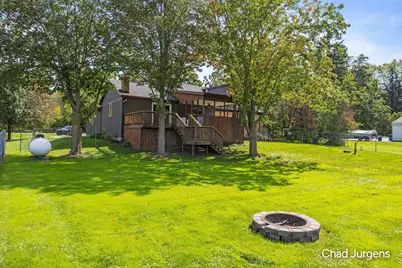 9379 Kalamazoo Avenue SE, Caledonia, MI 49316 - Photo 12