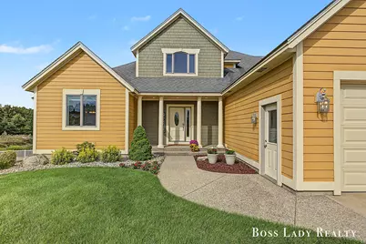 2213 N Bristol Street, Holland, MI 49424 - Photo 4