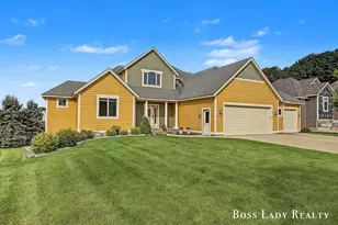 2213 N Bristol St, Holland, MI 49424 - Photo 2