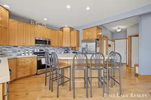 2213 N Bristol St, Holland, MI 49424 - Photo 16
