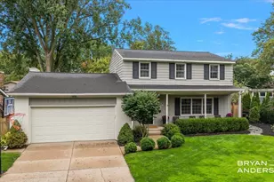 1716 Whitfield Rd SE, East Grand Rapids, MI 49506 - Photo 2