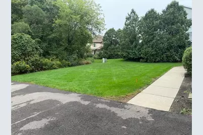 2319 Quail Run Drive #26, Kalamazoo, MI 49009 - Photo 4