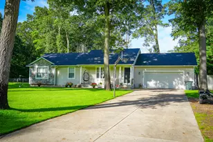 2063 Rambling Oak Dr, Muskegon, MI 49445 - Photo 1