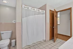22216 East Ave N, Battle Creek, MI 49017 - Photo 20