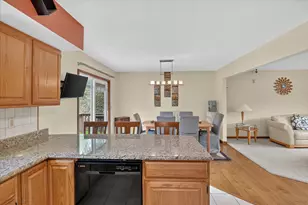 22216 East Ave N, Battle Creek, MI 49017 - Photo 16