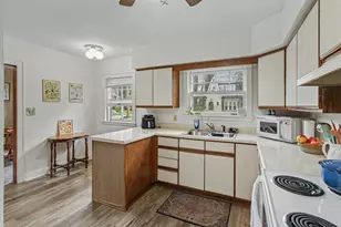 1012 S Grinnell St, Jackson, MI 49203 - Photo 22