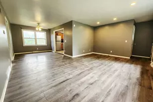 2559 Dorvin Dr, Jackson, MI 49201 - Photo 2