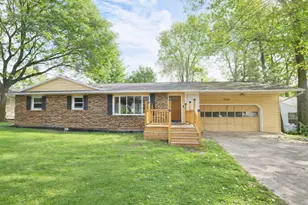 2559 Dorvin Dr, Jackson, MI 49201 - Photo 1