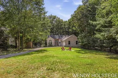 2080 W 32nd Street, Holland, MI 49423 - Photo 4