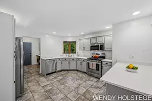 2080 W 32nd St, Holland, MI 49423 - Photo 14