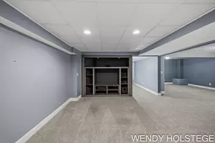 2080 W 32nd St, Holland, MI 49423 - Photo 36