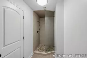 2080 W 32nd St, Holland, MI 49423 - Photo 26