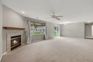 641 Fieldstone Cir W, Chelsea, MI 48118 - Photo 12