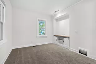 736 Hutchinson St, Kalamazoo, MI 49008 - Photo 12