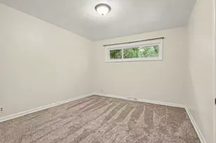 8145 N 27th St, Richland, MI 49083 - Photo 14