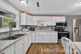 2032 Howard Point, Nashville, MI 49073 - Photo 8