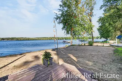 2032 Howard Point, Nashville, MI 49073 - Photo 4