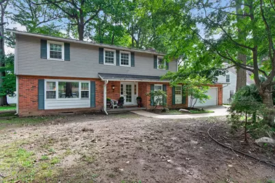 911 Westwood Boulevard, Jackson, MI 49203 - Photo 2