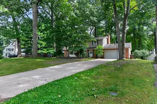 911 Westwood Blvd, Jackson, MI 49203 - Photo 4