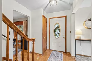 1727 Wayside Dr SE, Kentwood, MI 49546 - Photo 8