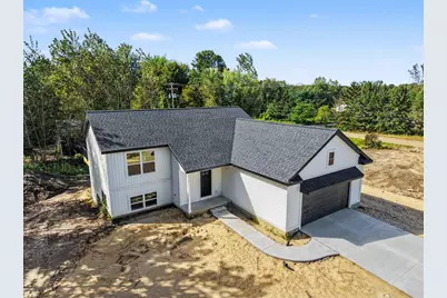9222 Buchanan Street, Allendale, MI 49401 - Photo 1