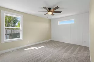 9222 Buchanan St, Allendale, MI 49401 - Photo 10