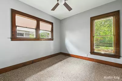 512 Curtis Street NE, Grand Rapids, MI 49505 - Photo 14
