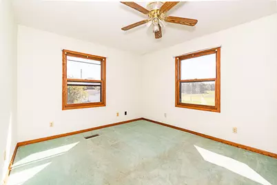 2240 E Hickory Road, Battle Creek, MI 49017 - Photo 40