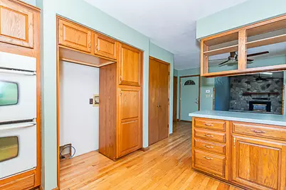 2240 E Hickory Road, Battle Creek, MI 49017 - Photo 26
