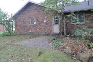 6356 Scherr Rd, Berrien Springs, MI 49103 - Photo 6