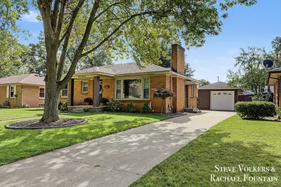 1134 Colrain Street SW, Wyoming, MI 49509 - Photo 2