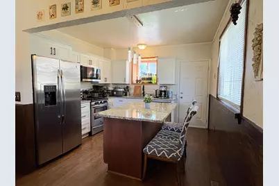 19324 Todd Drive, Clinton Twp, MI 48038 - Photo 10