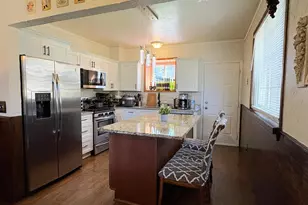 19324 Todd Dr, Clinton Twp, MI 48038 - Photo 10
