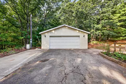 9755 S Beech Avenue, Howard City, MI 49329 - Photo 42