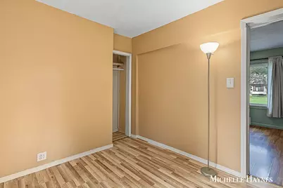 5055 Haughey Avenue SW, Wyoming, MI 49548 - Photo 12