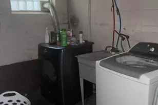 9165 Steel St, Detroit, MI 48228 - Photo 10