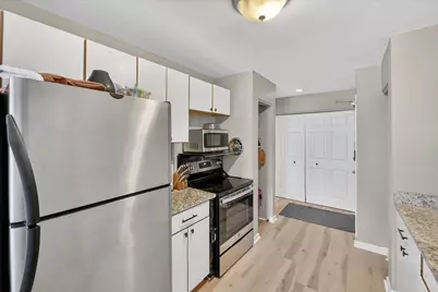 2140 Pauline Boulevard #206, Ann Arbor, MI 48103 - Photo 18