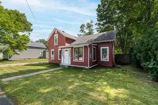 324 Oak St, Dowagiac, MI 49047 - Photo 2