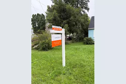 122 W Fairfield Avenue, Lansing, MI 48906 - Photo 2