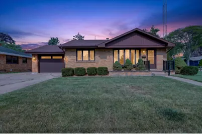 1920 Langley Ave Avenue, Saint Joseph, MI 49085 - Photo 2