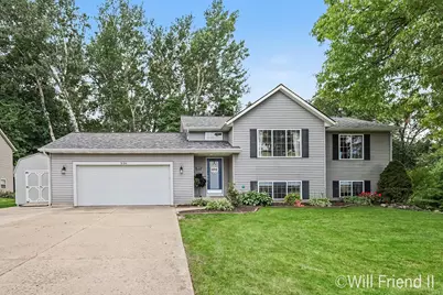 306 Willow Run Drive, Wayland, MI 49348 - Photo 2