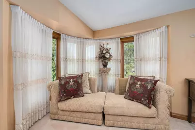 833 Lakewood Drive, Rochester Hills, MI 48309 - Photo 40
