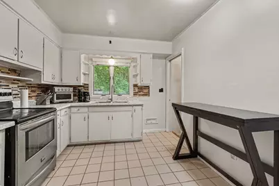 8126 Lorac Street, Portage, MI 49002 - Photo 8