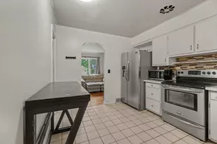 8126 Lorac St, Portage, MI 49002 - Photo 8