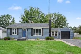 8126 Lorac St, Portage, MI 49002 - Photo 2