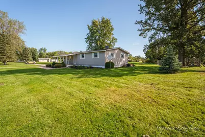 16610 48th Avenue, Coopersville, MI 49404 - Photo 4