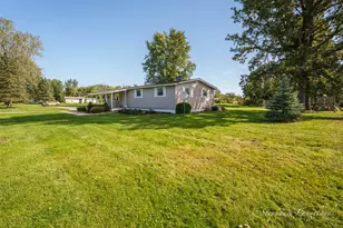 16610 48th Ave, Coopersville, MI 49404 - Photo 4